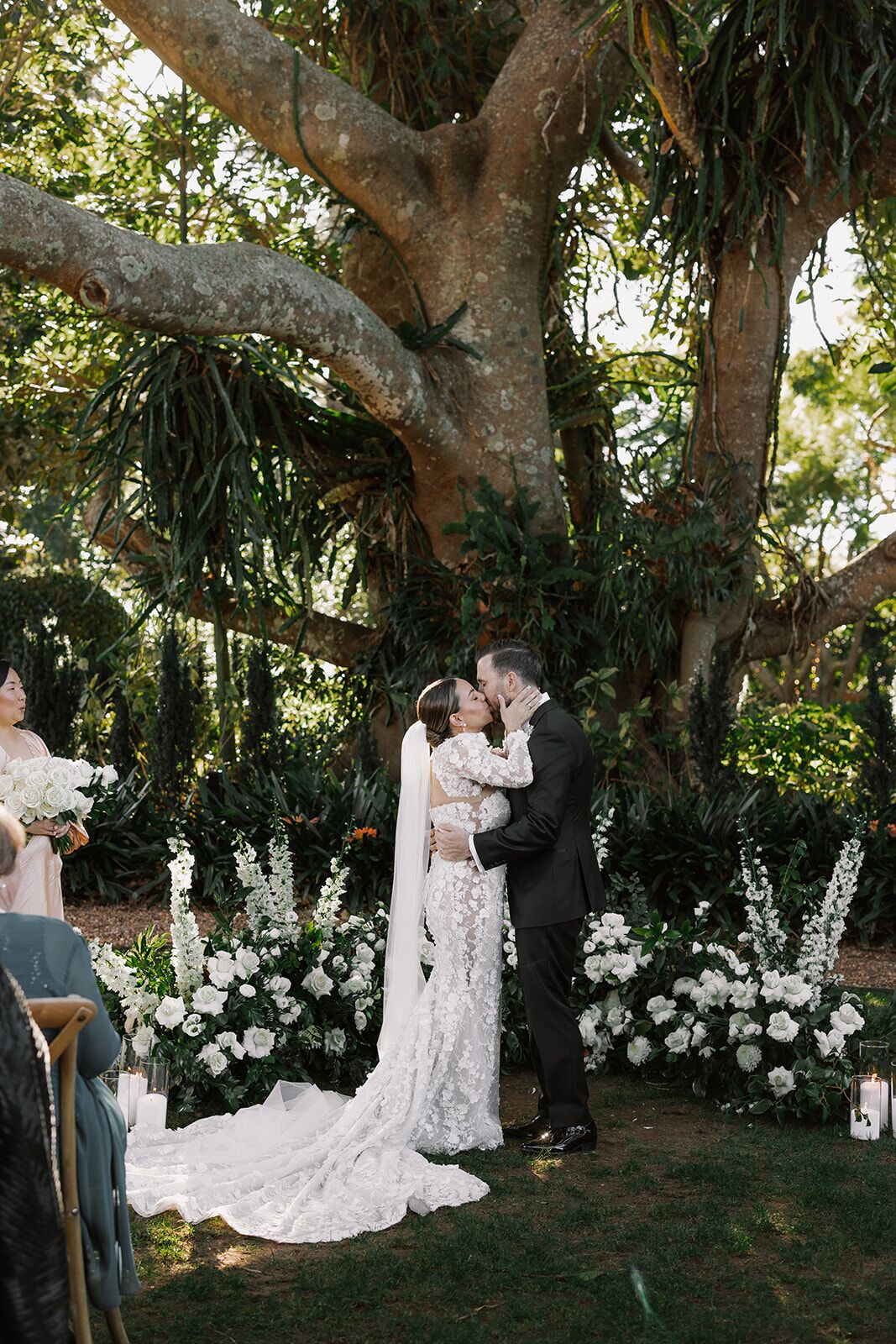 Emma \u0026 Joshua - Jeune Bridal, image size:1067x1600